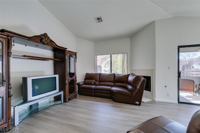 Photo - 5054 S Rainbow Blvd Unit 202