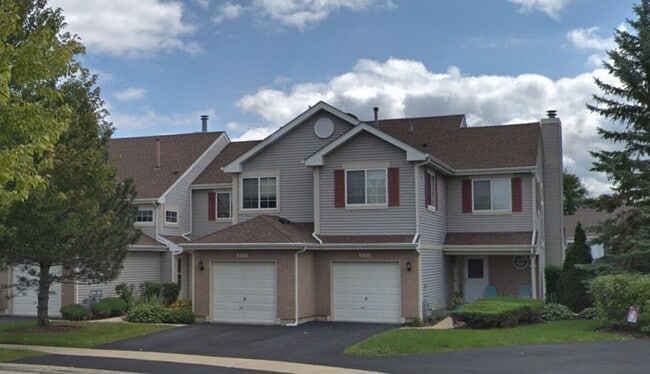 Building Photo - 237 Camel Bend Ct Unit 2