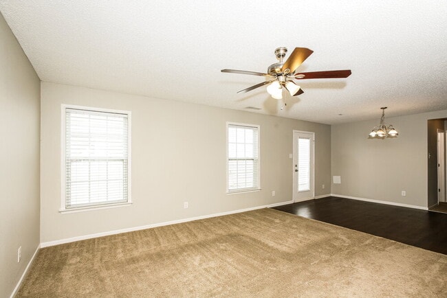 14384 Black Farm Dr