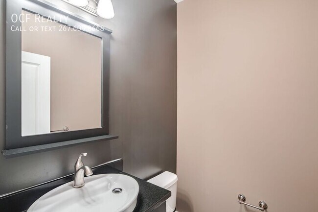 Photo - 2633 Catharine St Unidad A