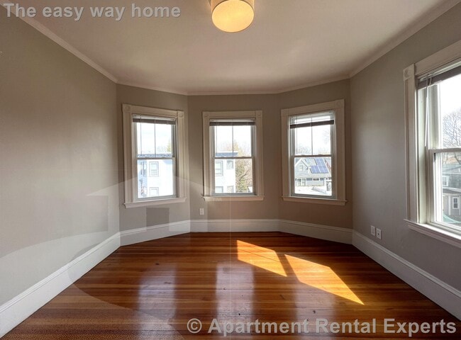 Photo - 107 Oxford St Unidad #3