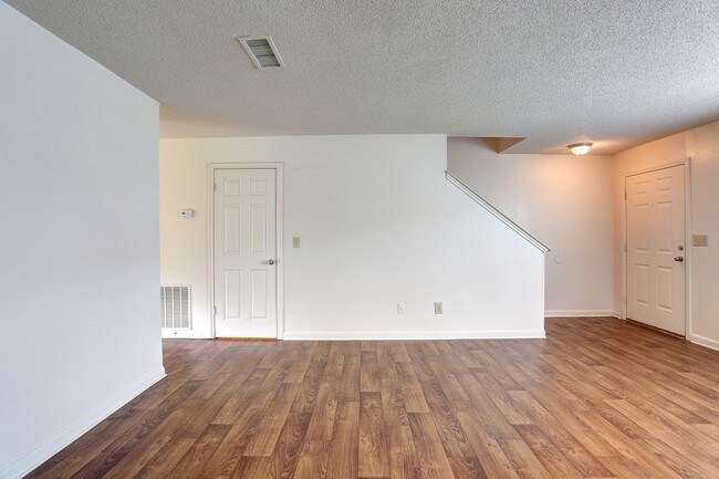Rutherford Pointe Townhomes