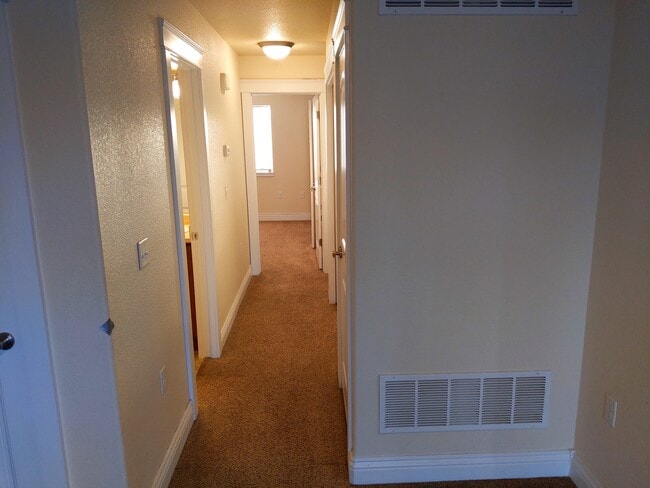 Photo - 115 Montalto Dr Unit B