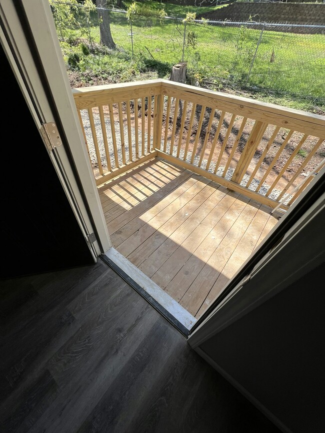 Photo - 106 N Pugh St