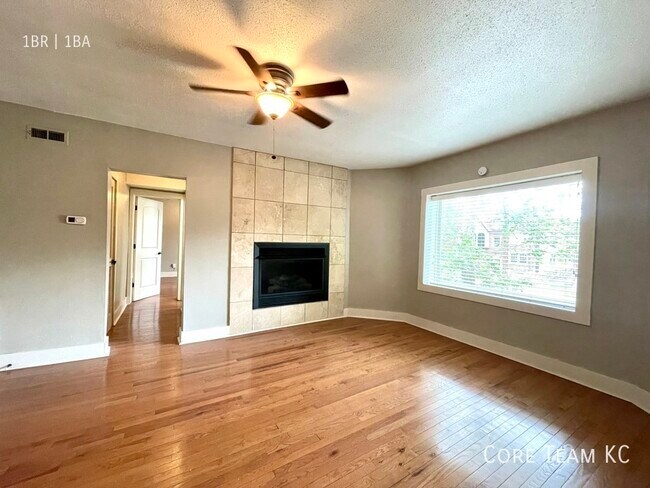 Photo - 4328 Roanoke Pkwy Unit 202