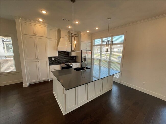 Photo - 6206 SW Luna Ln