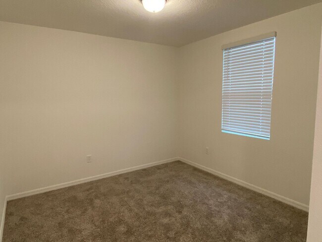 Photo - 3 Bedroom 2 Bath Home in Orchid Terrace fo...