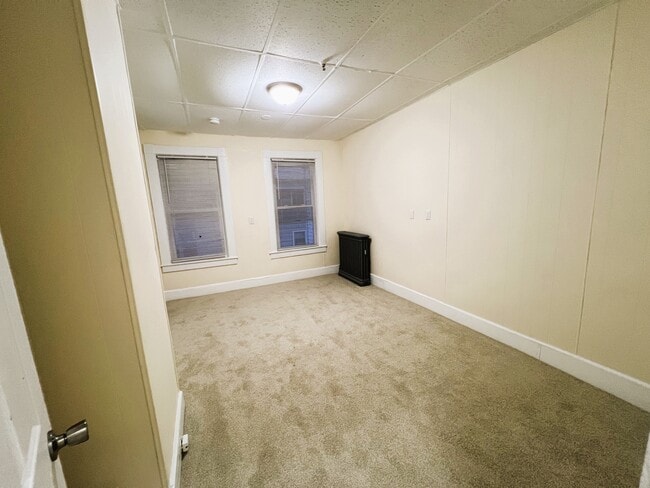 Photo - Peksola Lowell Unit R4