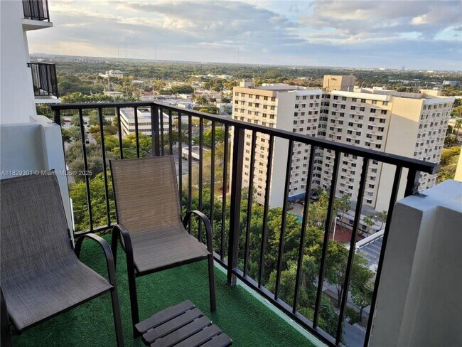 Photo - 2 bedroom in Aventura FL 33160