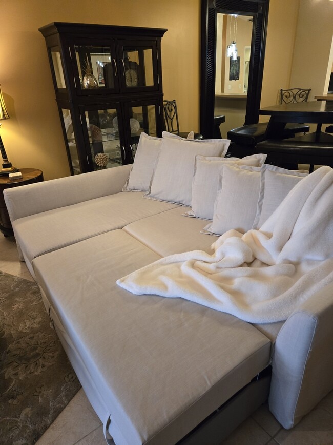 Photo - 3071 SE Aster Ln Unit 204