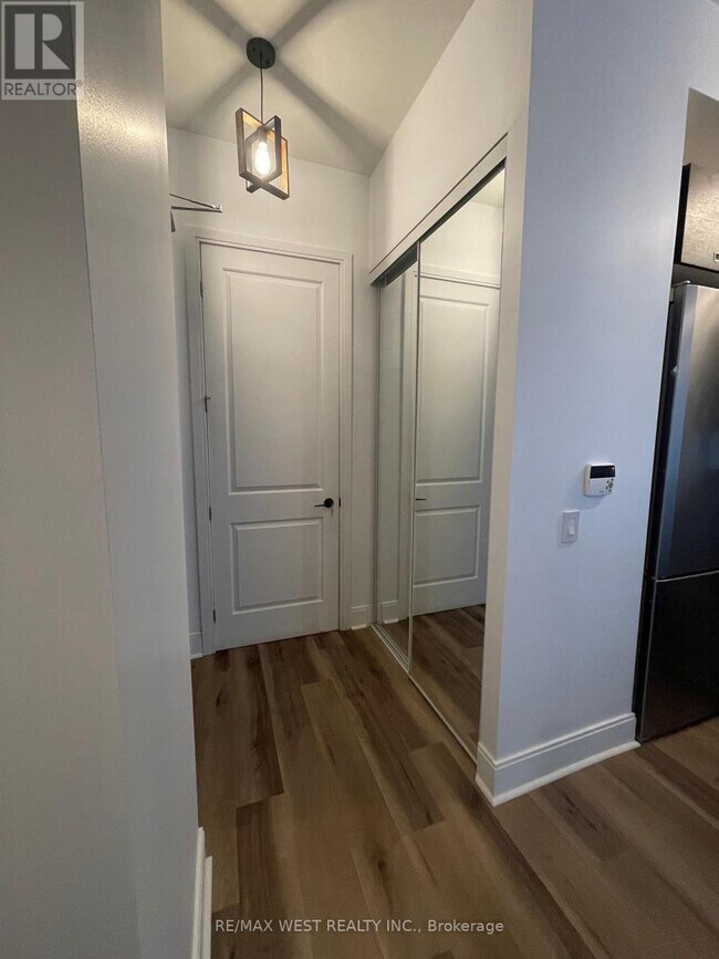 Photo - 21 Balmuto St Unit 1004