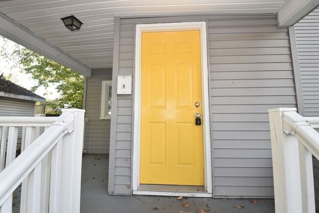 Photo - Elkhart 3 bedroom and 2 full baths
