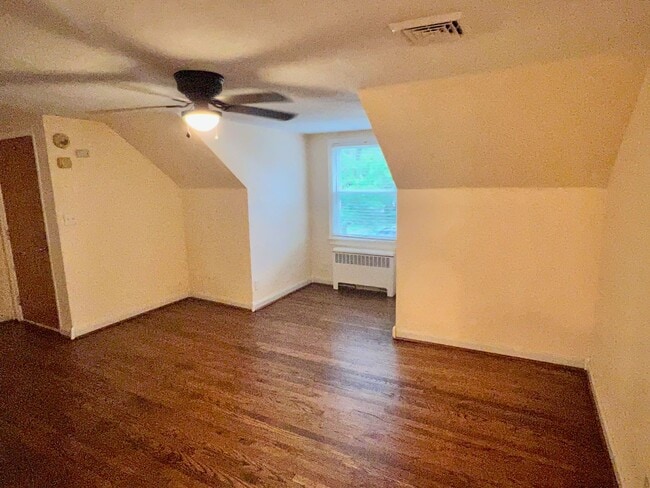 Photo - 4615 Colonial Ave