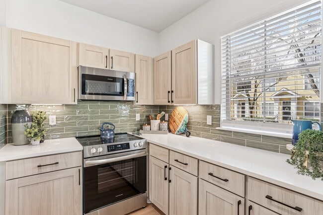 Astoria Kitchen Finishes