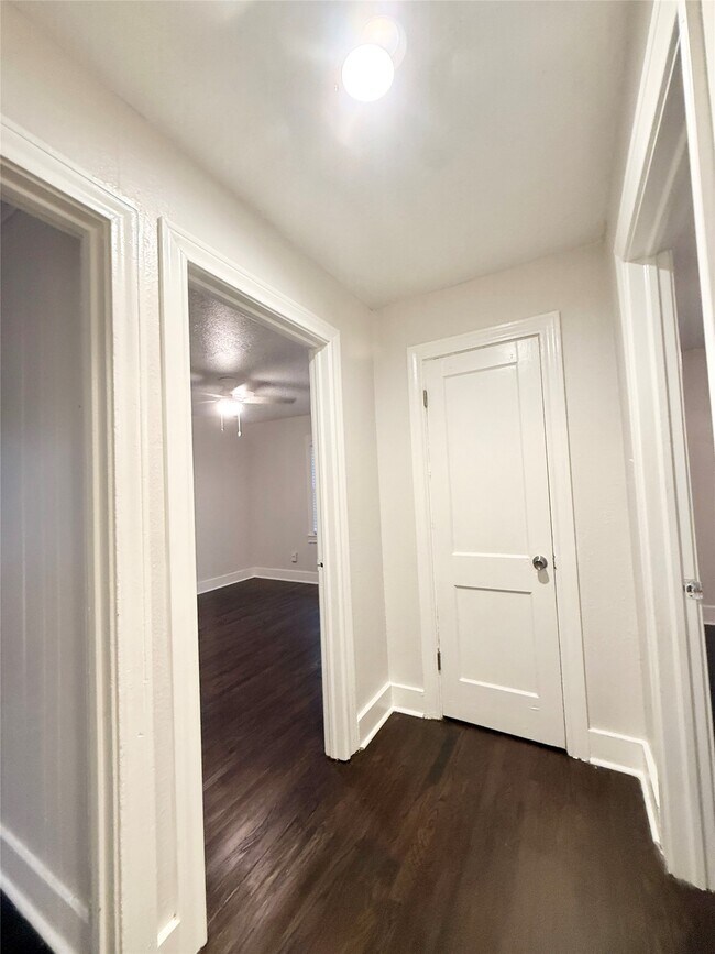 119 Oak Dr