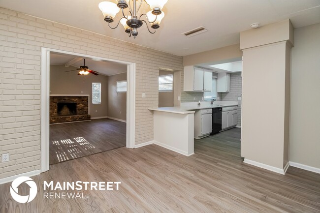 Photo - 1729 Puritan Ave