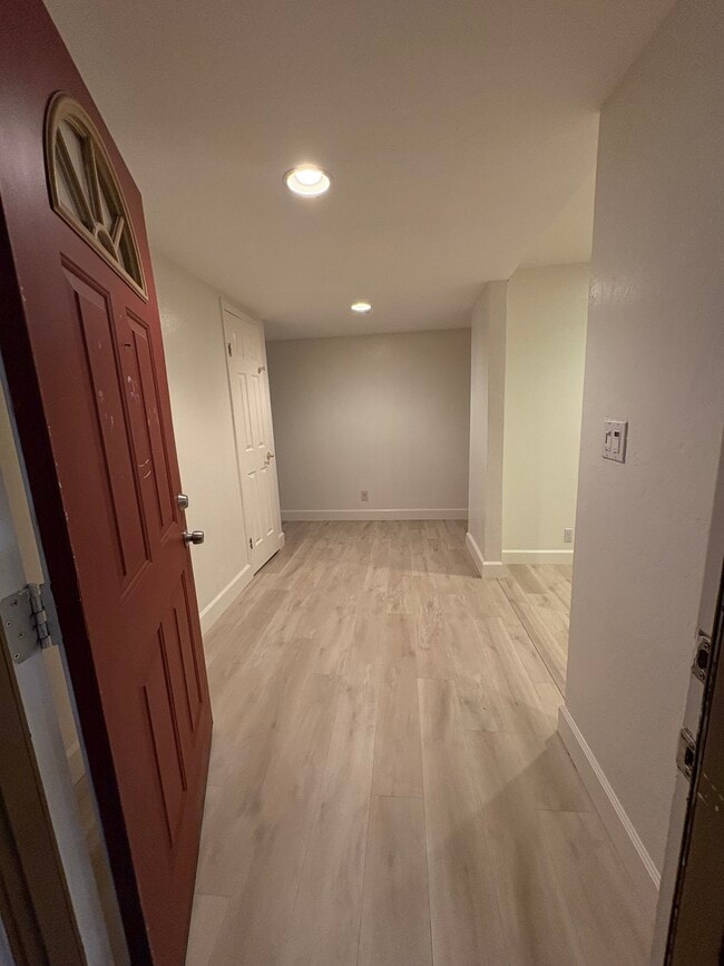 Photo - 4192 Denker Dr