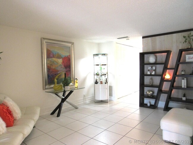 Photo - 5780 Fernley Dr