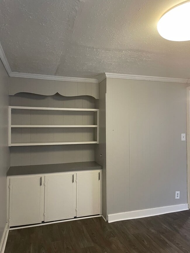 Photo - 2 Bedroom House ready for you to call HOME  <3