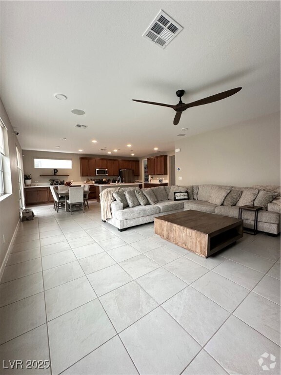 Building Photo - 1309 Azure Jay Ave Rental