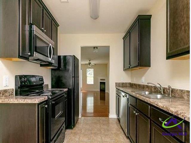 Photo - 113 Magnum Way