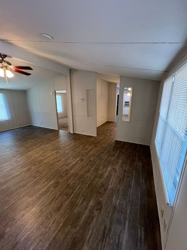 Photo - 3700 Ash Dr