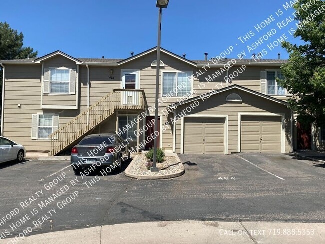 Photo - 464 Ellers Grove