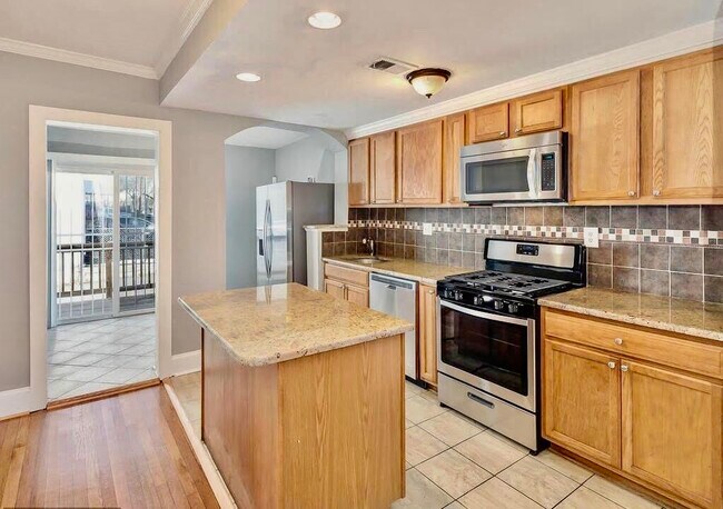 Photo - 1402 Trinidad Ave NE