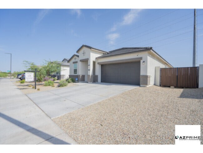 Building Photo - Beautiful 4/2 Buckeye House!