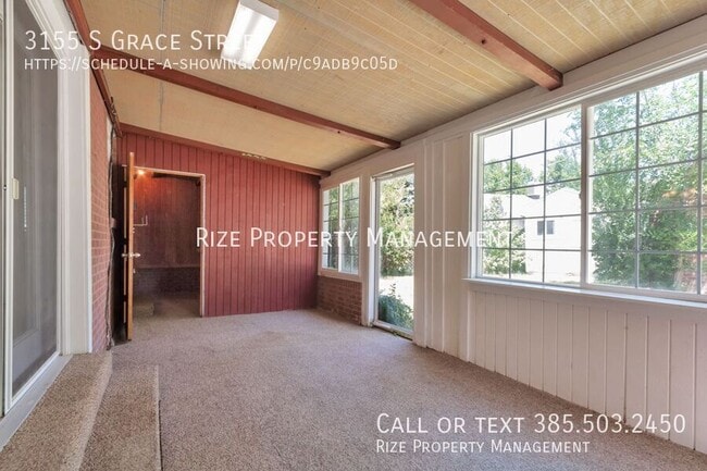 Photo - 3155 S Grace St