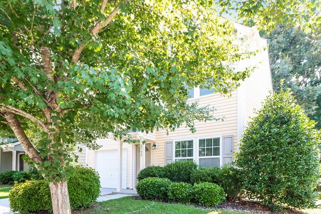 Photo - 2708 Bramble Ridge Ct
