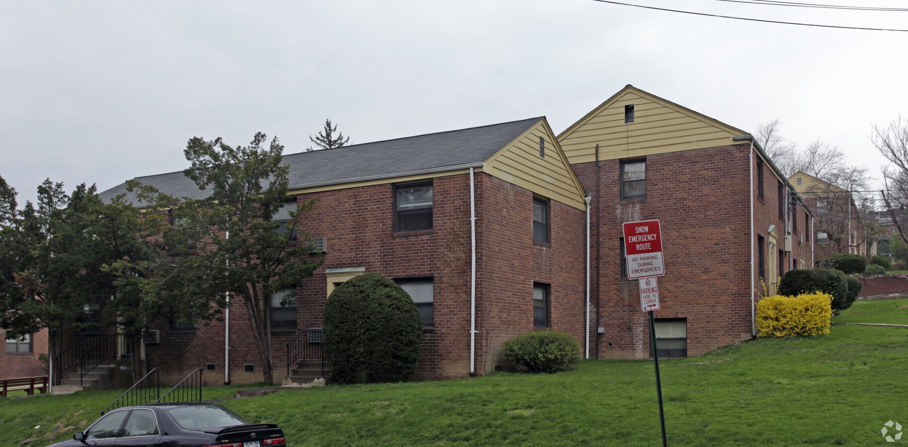 Rockland Gardens - Rockland Gardens