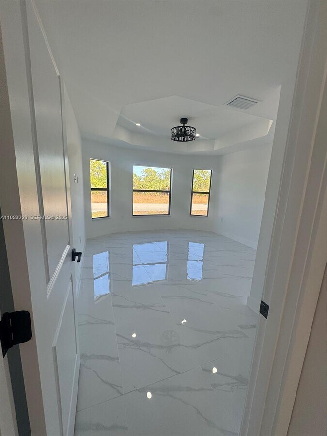 Photo - 1112 East 12th Street Unit A