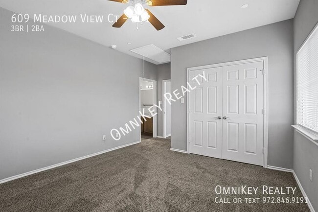 Photo - 609 Meadow View Ct Unidad 201