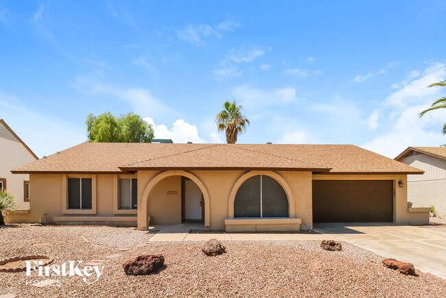 Photo - 6015 W Poinsettia Dr Casa