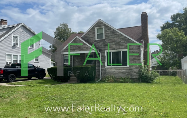 Photo - Darling 3-Bedroom Cape Cod in Belmont