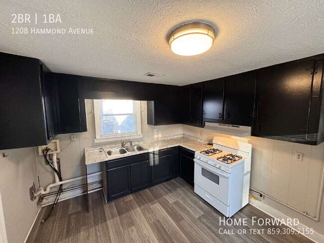 Photo - 1208 Hammond Ave