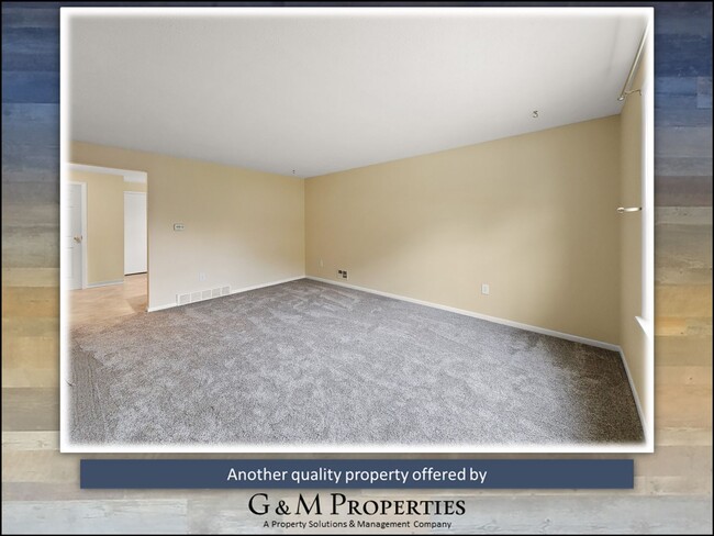 Photo - 164 Albert St Apartment Unit 164 Albert - RIGHT Side