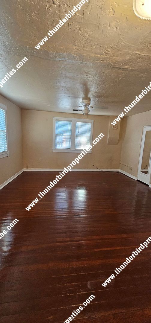 Photo - 2 bedrooms, 1 bath in North Valley