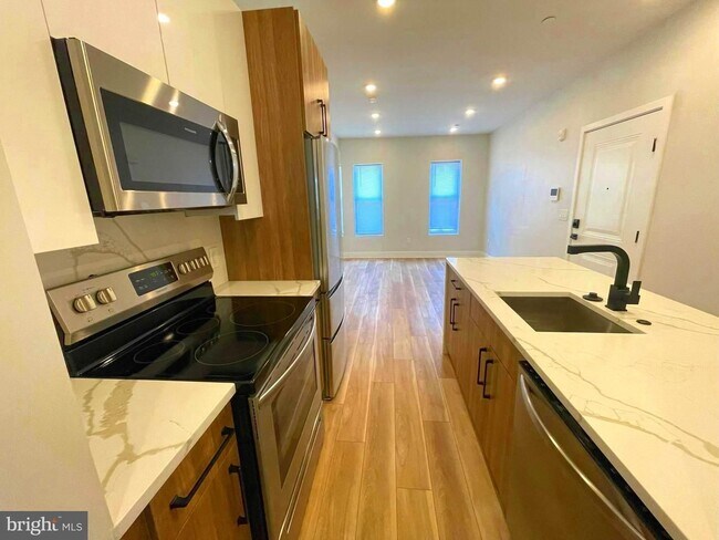 Photo - Modern Studio Apartments with Rooftop View... Unit 2