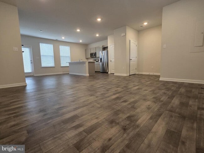 Photo - 71 Filbert Dr
