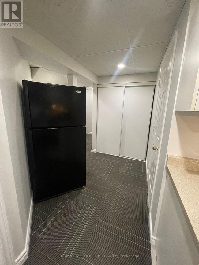 Photo - 58 Whitefoot Crescent