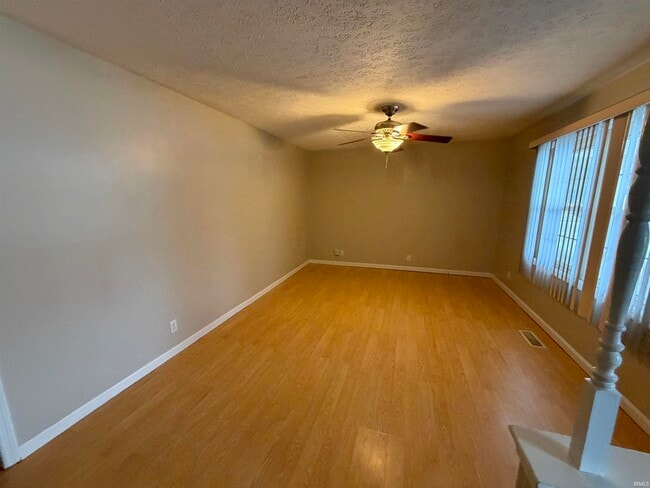 Photo - 800 Greenfield Rd