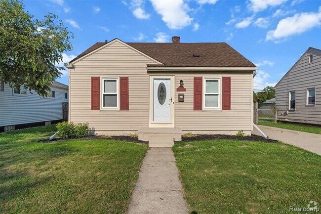Building Photo - 24696 Wilmot Ave Rental