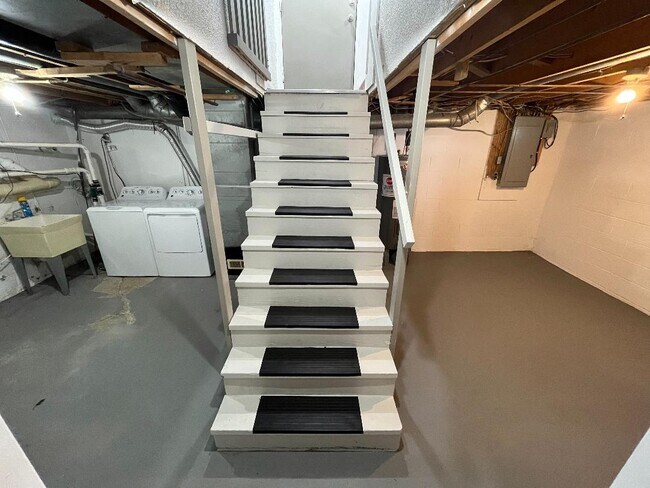 Photo - 5989 Haughn Rd