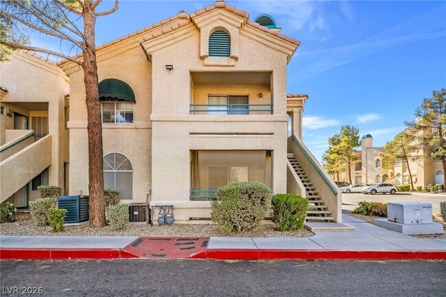 Building Photo - 2251 Wigwam Pkwy Unit 1216