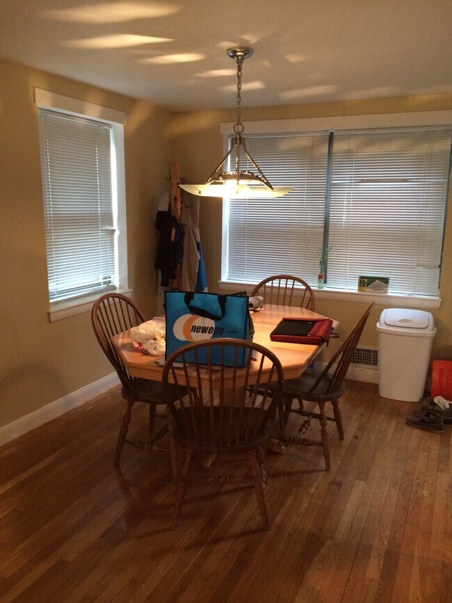 Photo - 178 Church St