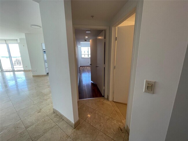Photo - 801 Brickell Key Blvd Unit 2511