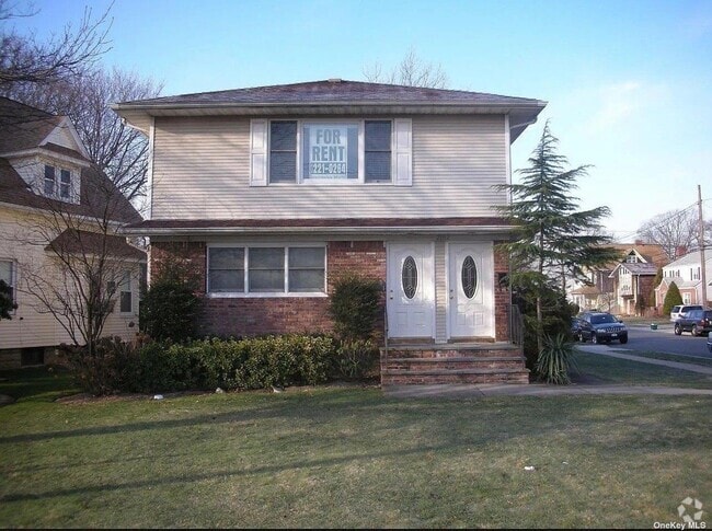 Building Photo - 2162 Brooklyn Ave Rental