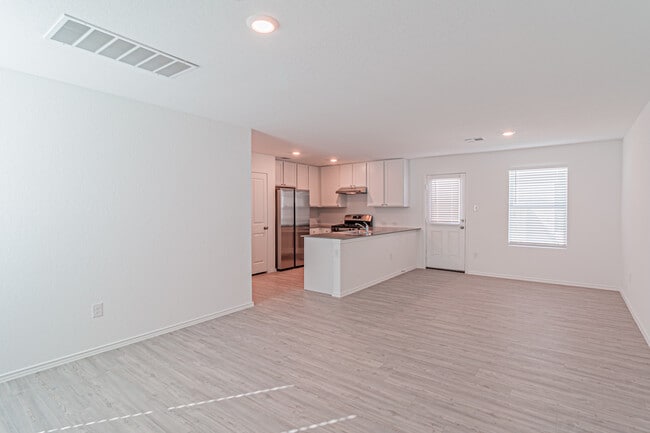 Photo - 7703 Chancery Gate